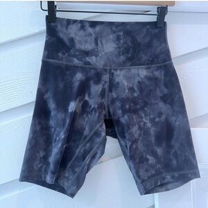 Lululemon Align High Rise 8" Shorts Diamond Dye Pitch Grey Graphite Size 6
